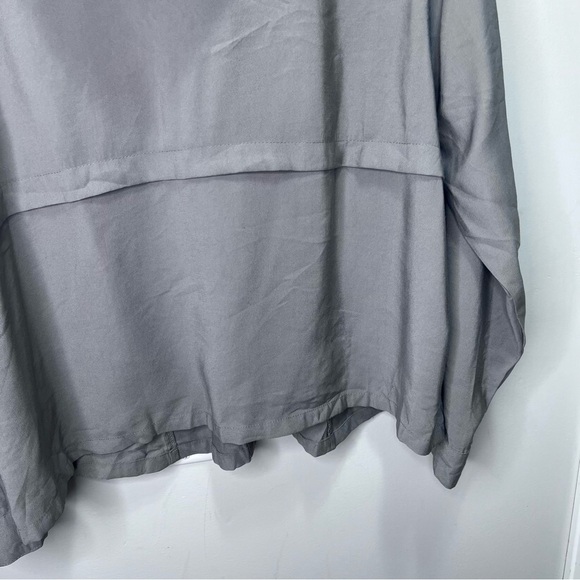 Torrid Grey Twill Hooded Crop Jacket Size 1x - Picture 11 of 15